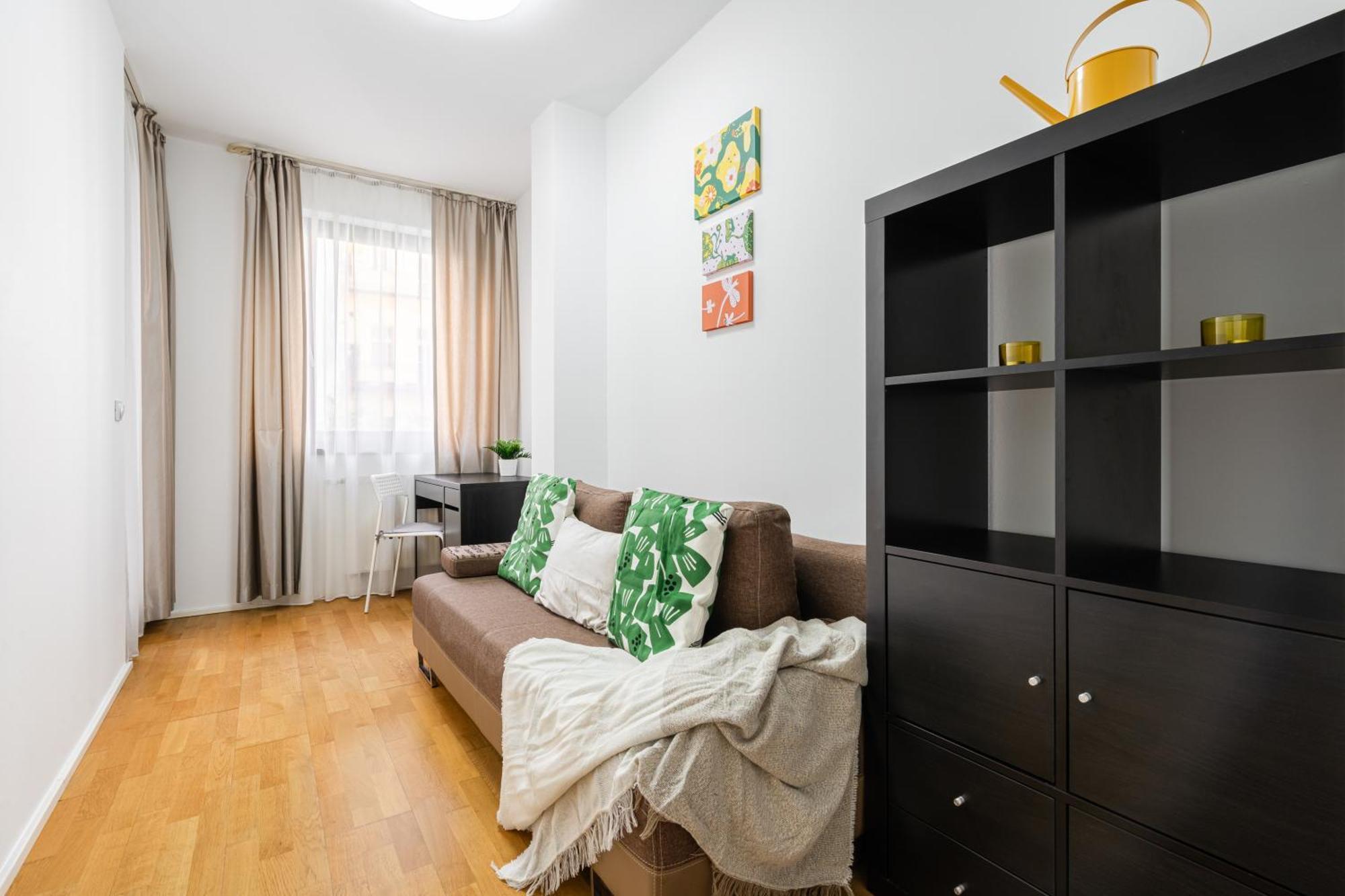 בודפשט Home Of Serenity - 2 Bdr, Free Parking And Terrace מראה חיצוני תמונה